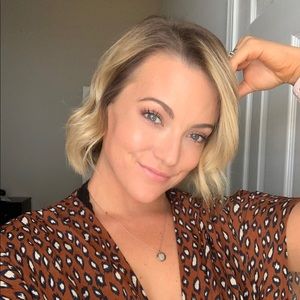 Meet your Posher, Amberlee